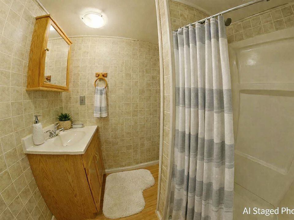 1st image of 1601 Leavenworth St #2