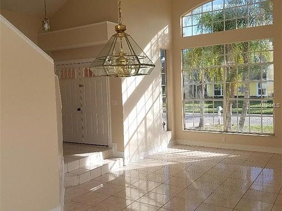 4th image of 2580 Davenport Cir