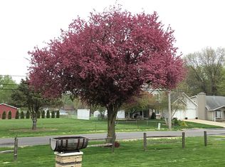 3031 West St, Springfield, IL 62707