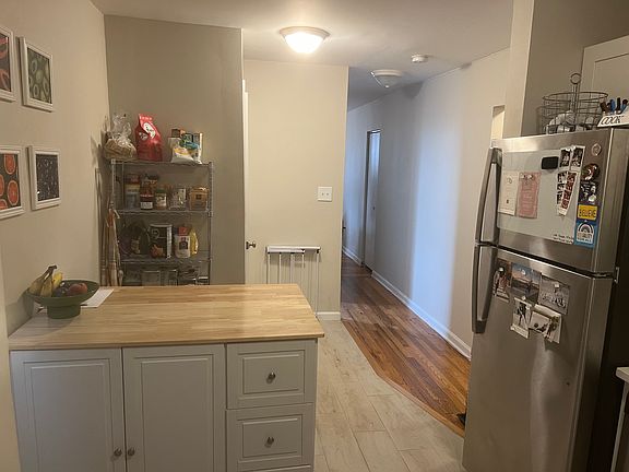 5th image of 108 Sussex St APT 12