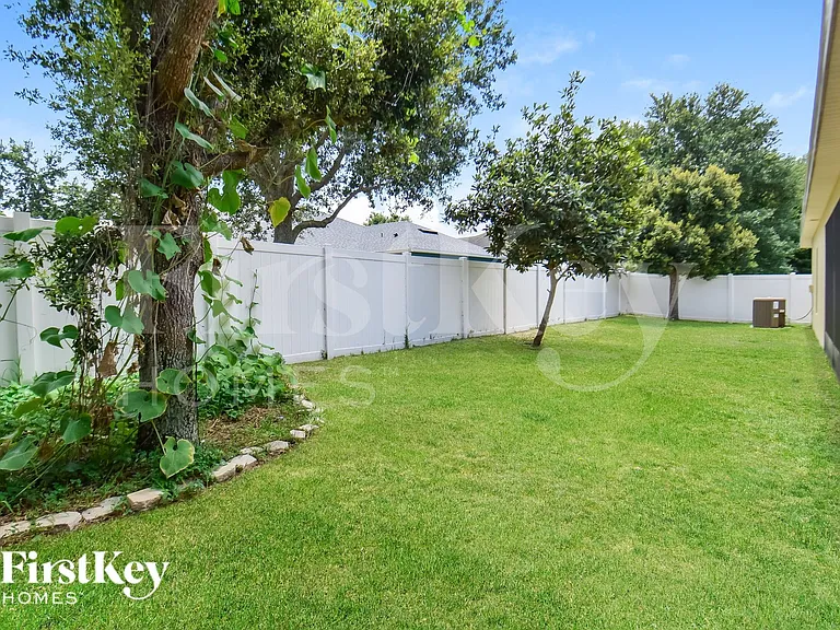 481 Nadeau Way — Photo 16