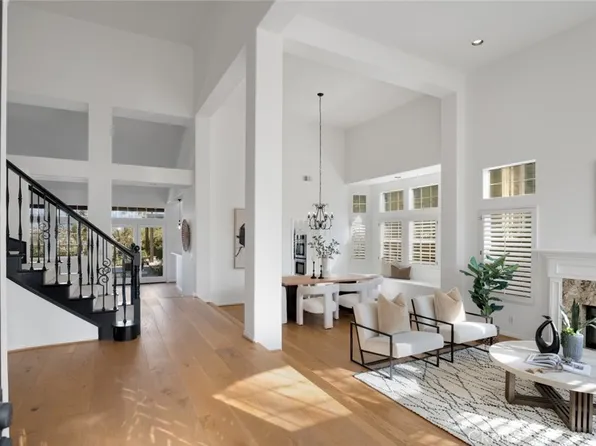26976 Magnolia Ct, Laguna Hills, CA 92653