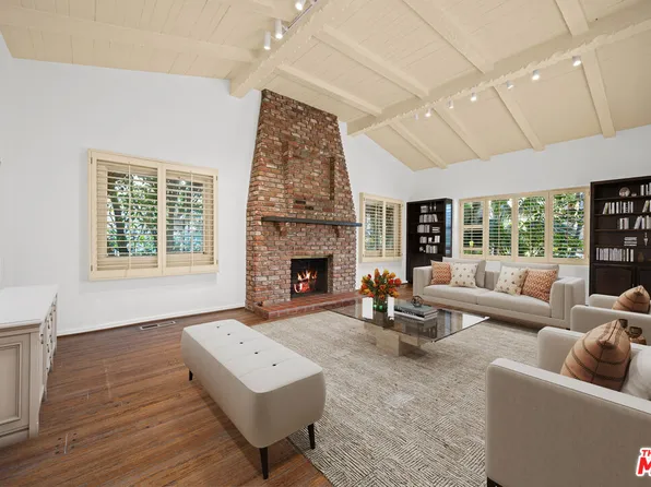 264 S Palm Dr, Beverly Hills, CA 90212