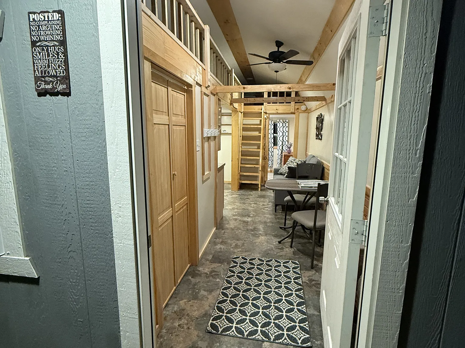 327 Shusta Road - 2 — Photo 2