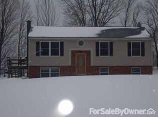 97 Friendship Ln, Williamstown, VT 05679