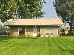 214606 E Pidcock Rd, Kennewick, WA 99337