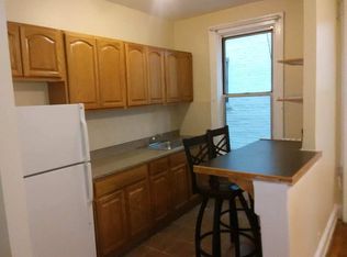 3128 35th St APT 1B, Astoria, NY 11106