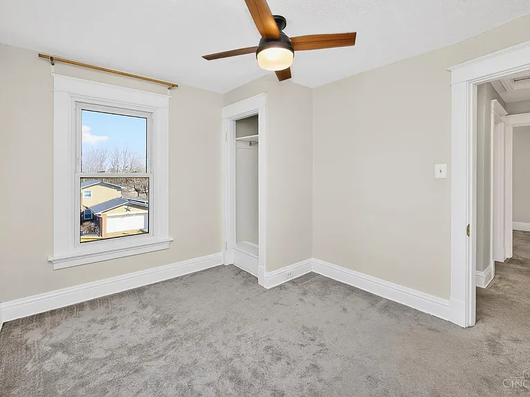 1007 W Loveland Ave — Photo 16