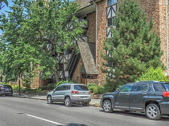 2nd image of 1350 N Josephine St APT 502
