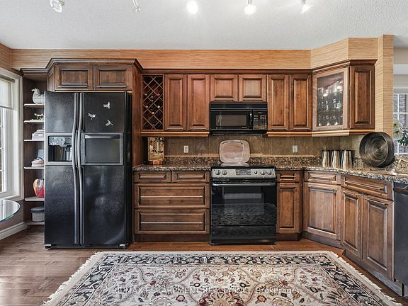 5th image of 3480 Upper Middle Rd #52