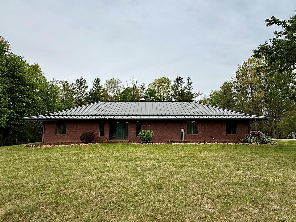 1st image of 531 Northwoods Ln