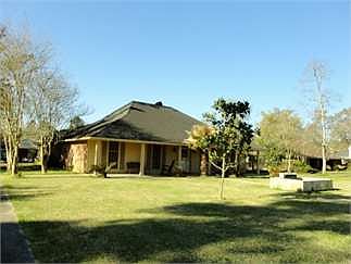 2nd image of 8016 Hermitage Dr