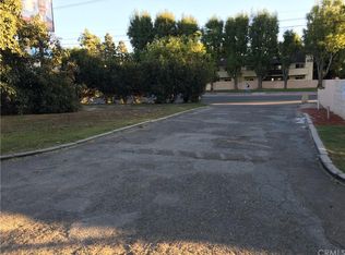 2521 W 1st St, Santa Ana, CA 92703