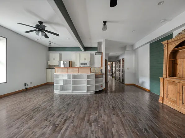 361 Van Brunt Street image 5 of 23