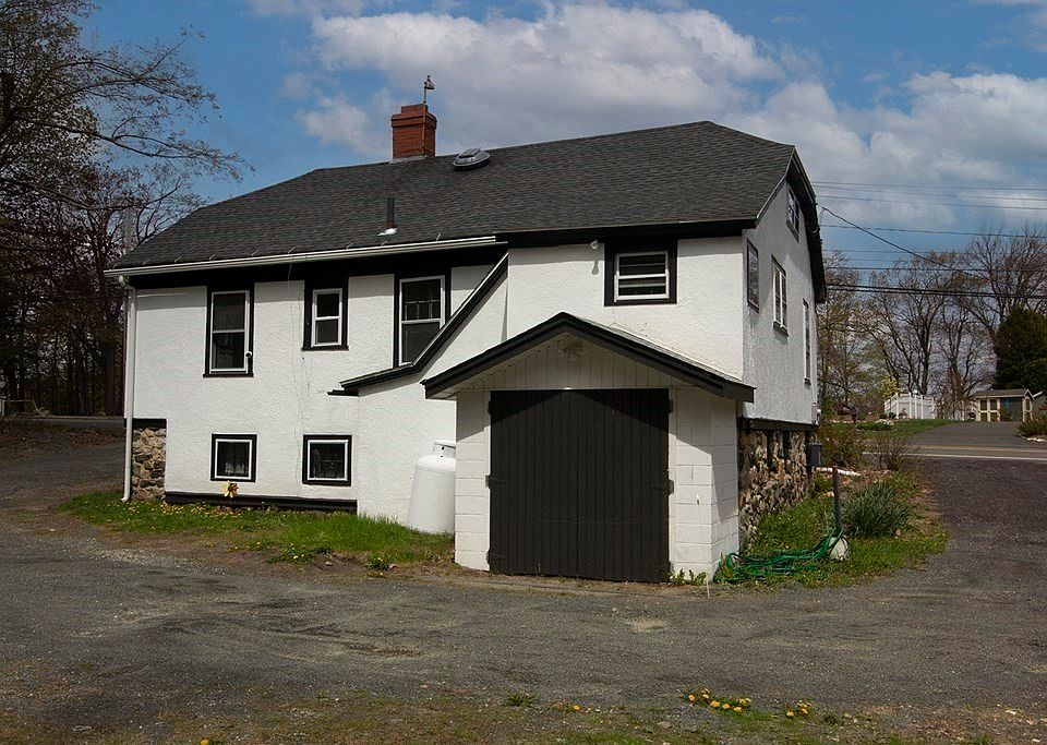 67 Main St, Blandford, MA 01008 Zillow