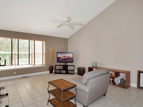 4th image of 24209 Apple Creek Ln