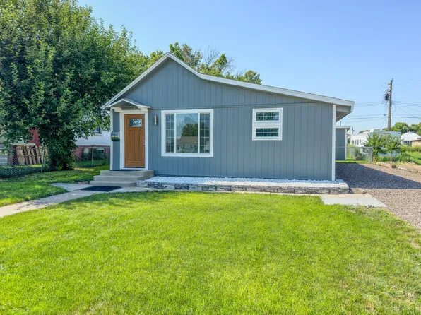 110 E 6th St, Julesburg, CO 80737