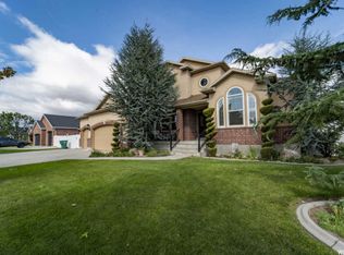 6313 S Murray Bluffs Dr, Murray, UT 84123