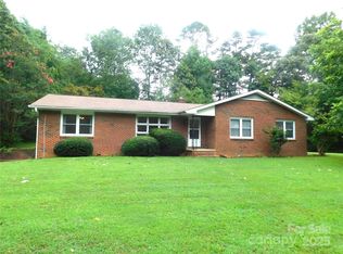 72 Mason View Ln, Hendersonville, NC 28792