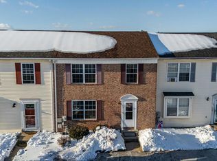 33 Pepperwood Ln, Bear, DE 19701