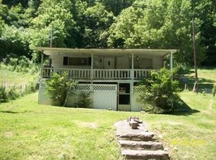 198 Carter Dr, Pikeville, KY 41501