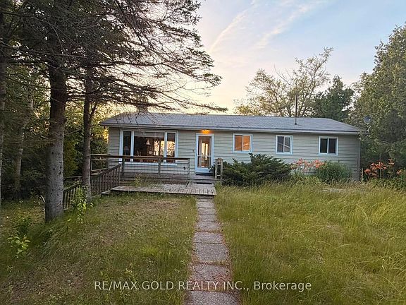 4th image of 54 Zorra Dr