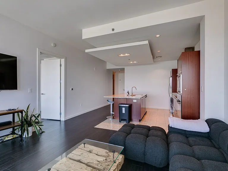 4471 Dean Martin Dr #4004 — Photo 12
