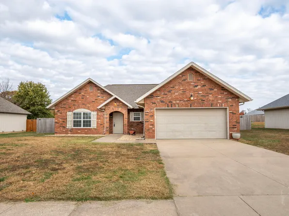 3843 W Poppy Lane, Battlefield, MO 65619