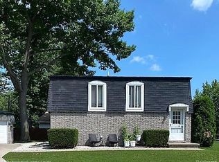 3505 Williamsburg Dr, Port Huron, MI