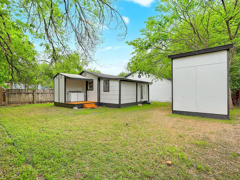 6307 Chesterfield Ave — Photo 19