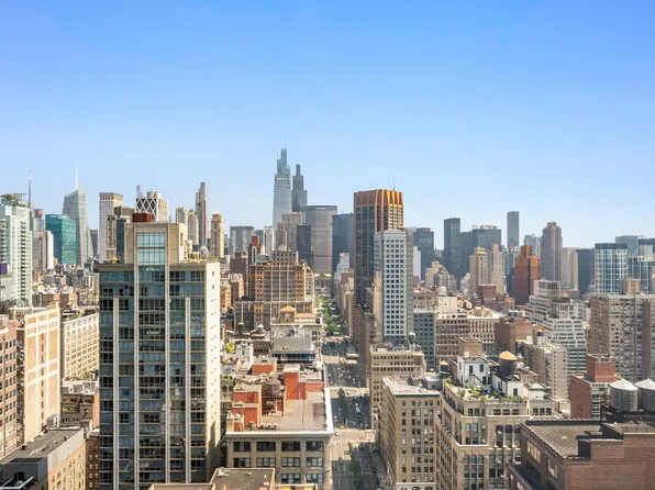 400 Park Avenue South image 13 of 24