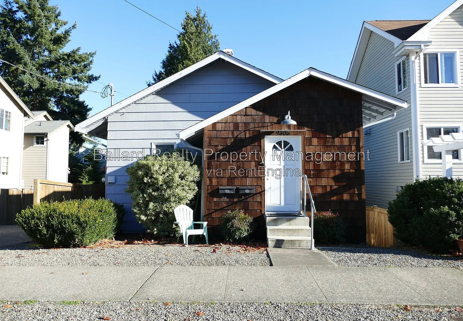 2 bed, 1.0 bath, 900 sqft, $1,900 — Photo 1