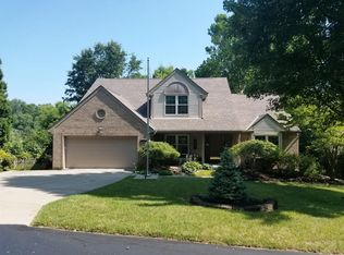 2356 Neeb Rd, Cincinnati, OH 45233