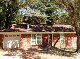 6328 Hopi Dr, North Little Rock, AR 72116