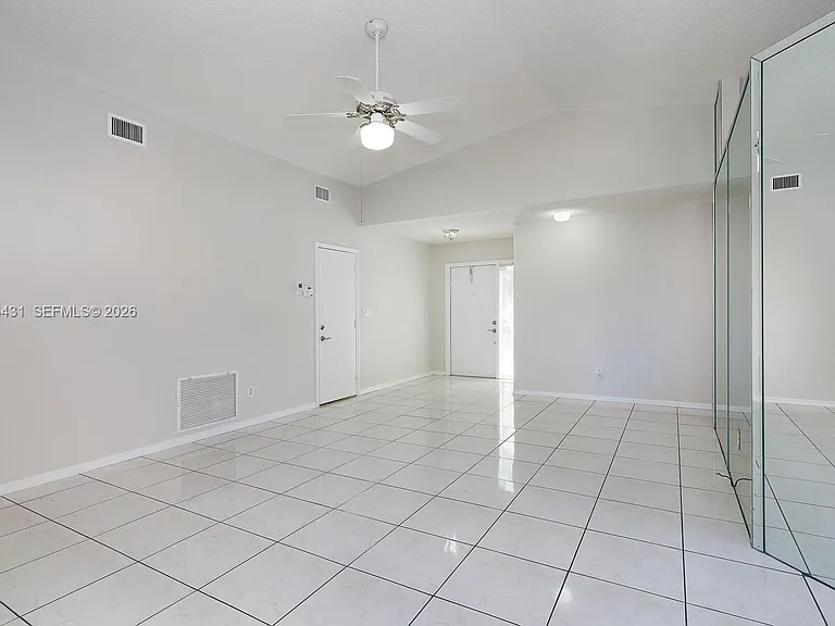 12357 SW 144th Ter — Photo 4