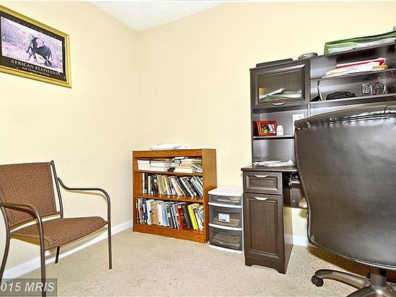4th image of 3187 Antrim Cir