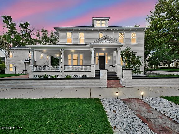 5th image of 3002 RIVERSIDE Avenue
