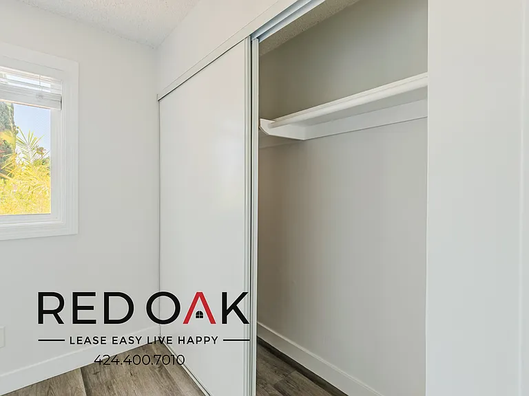 111 W Del Amo Blvd #6 — Photo 15