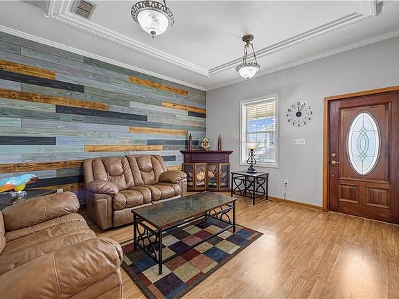 5th image of 246 Avenue A
