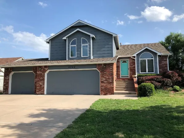 4542 N Westlake Ct, Wichita, KS 67220
