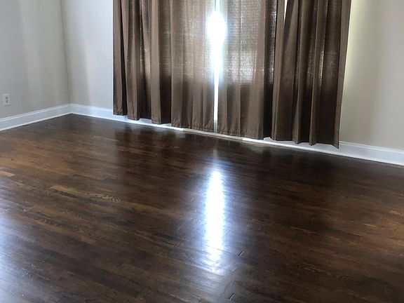 5th image of 108 S Kimberly Ave