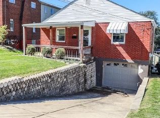 930 Gladys Ave, Pittsburgh, PA 15216