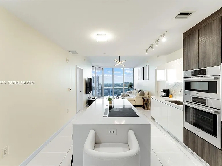 851 NE 1st Ave #28 — Photo 19