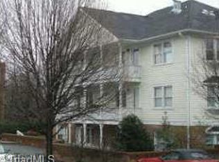 623 Walker Ave, Greensboro, NC 27401