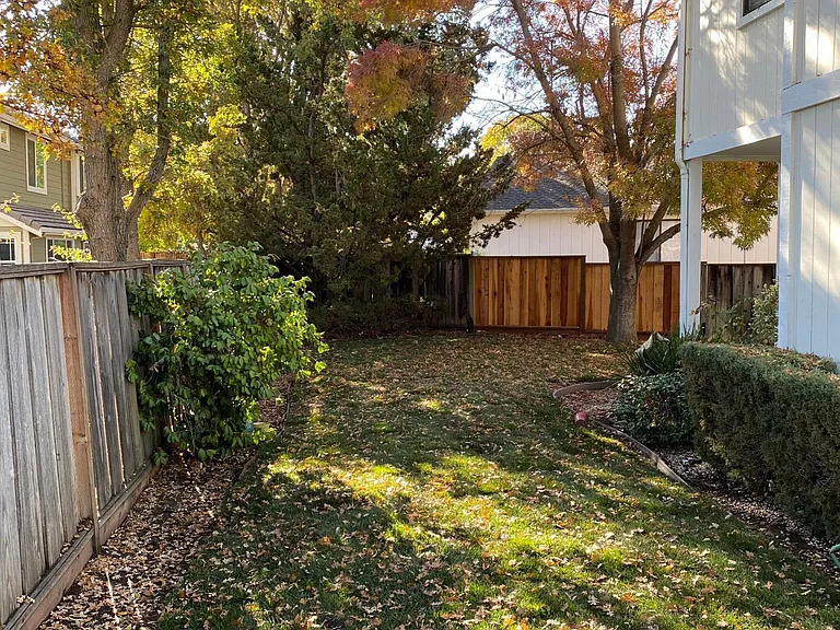 111 Julian Way — Photo 13