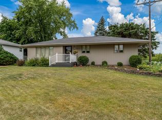 3812 Huffman Blvd, Rockford, IL 61103