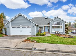 2710 Wilkshire Dr, Medford, OR 97504