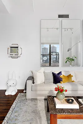 Sold by Compass | media 3