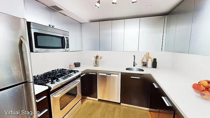 Sold by Modern Spaces | media 18