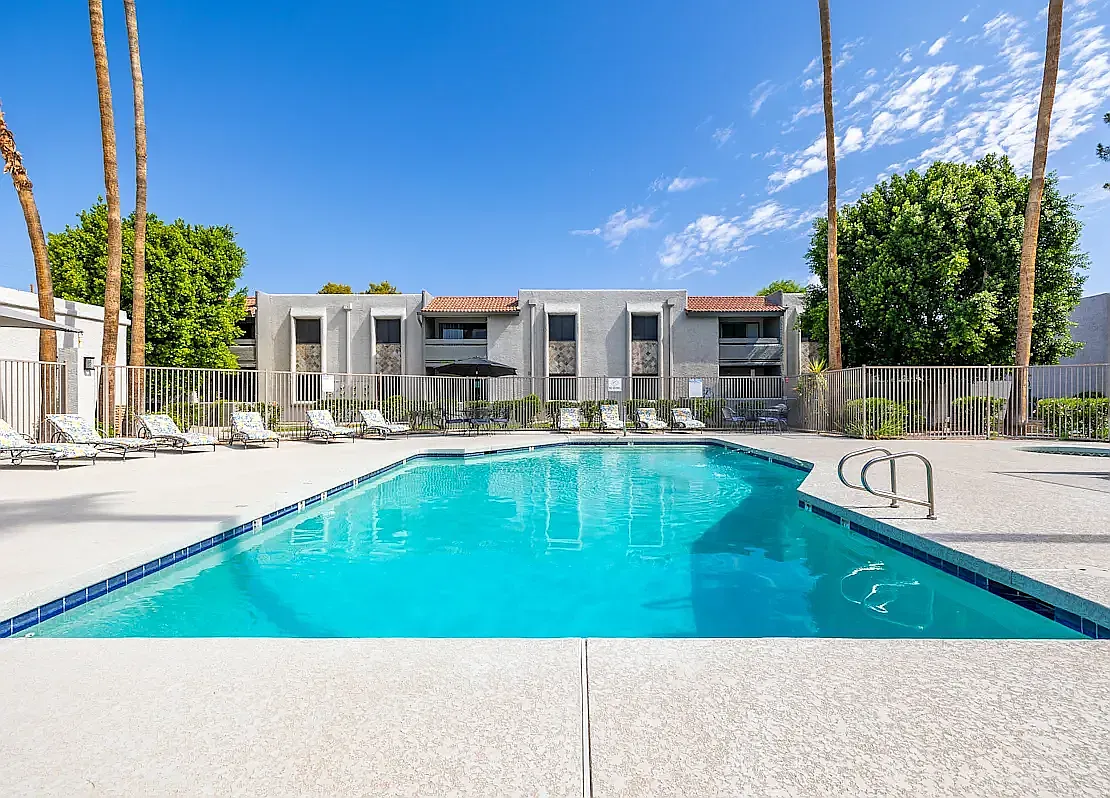 Shadow Ridge Apartments — Photo 1